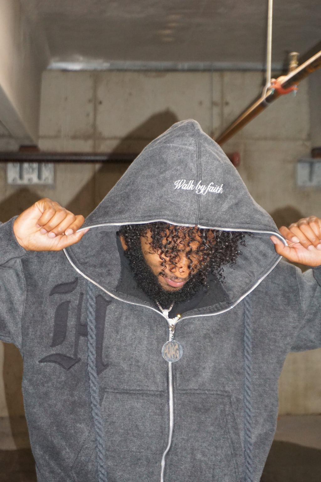 DOUBLE PORTION ZIP UP